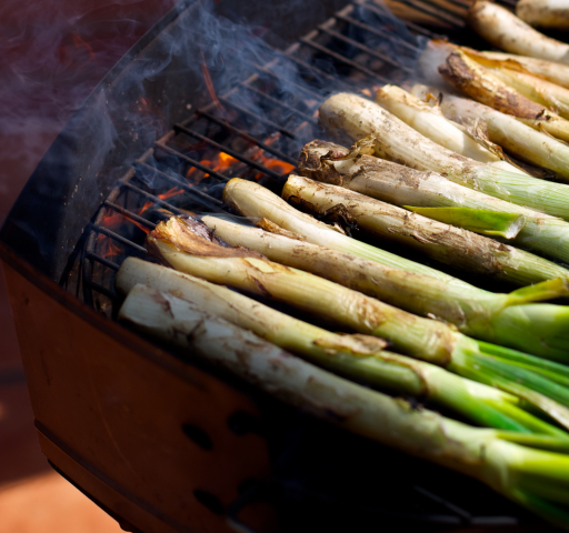 Lee más sobre el artículo Calsots al horno, una receta sencilla y riquísima
